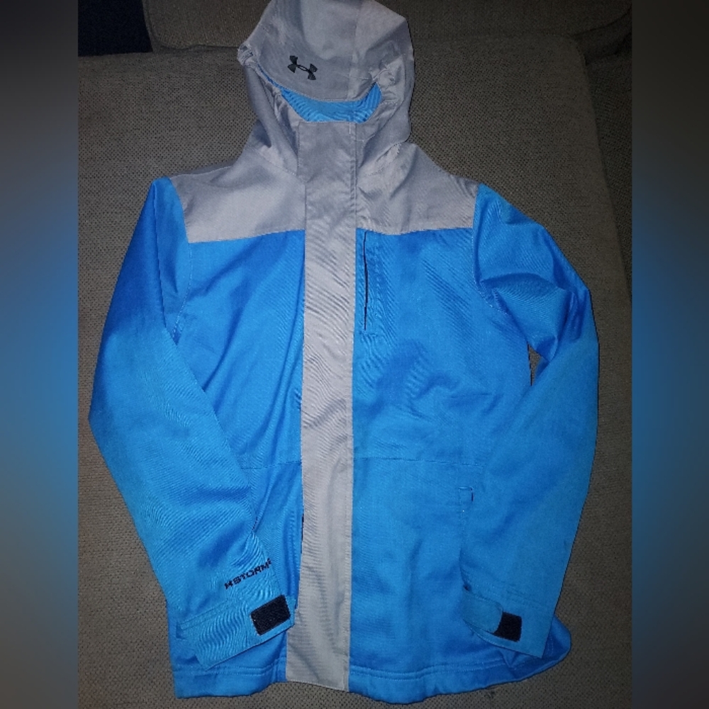 Under Armour Cold Gear Large Inafred Jacket